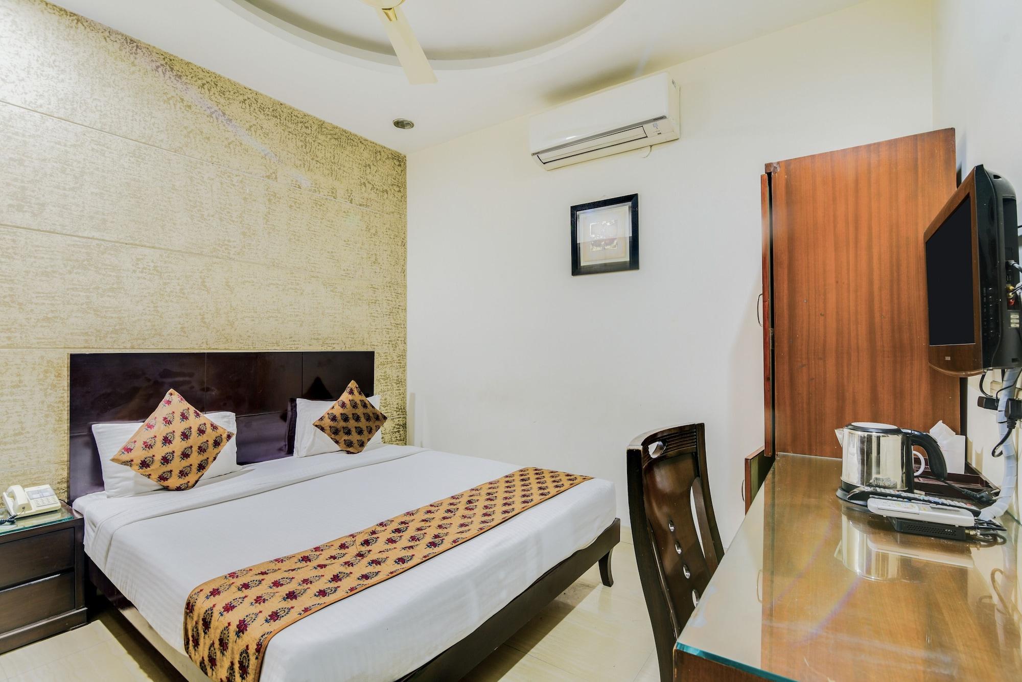 Cosy Grand, Chanakyapuri By The Cosy Hotels Neu-Delhi Exterior foto