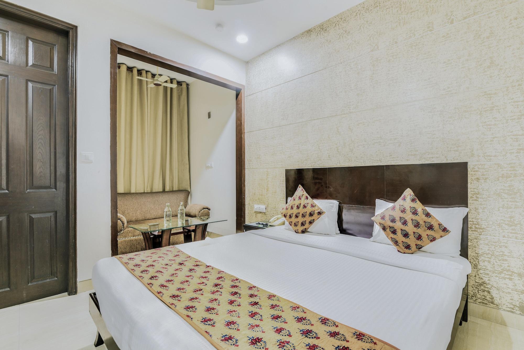 Cosy Grand, Chanakyapuri By The Cosy Hotels Neu-Delhi Exterior foto
