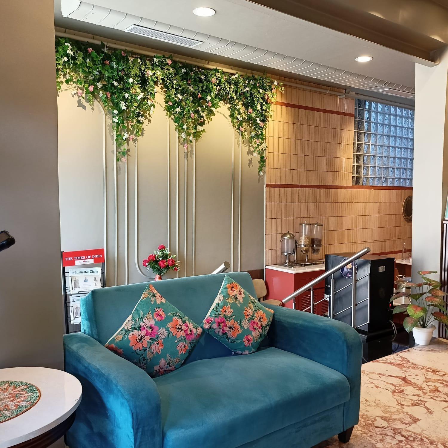 Cosy Grand, Chanakyapuri By The Cosy Hotels Neu-Delhi Exterior foto