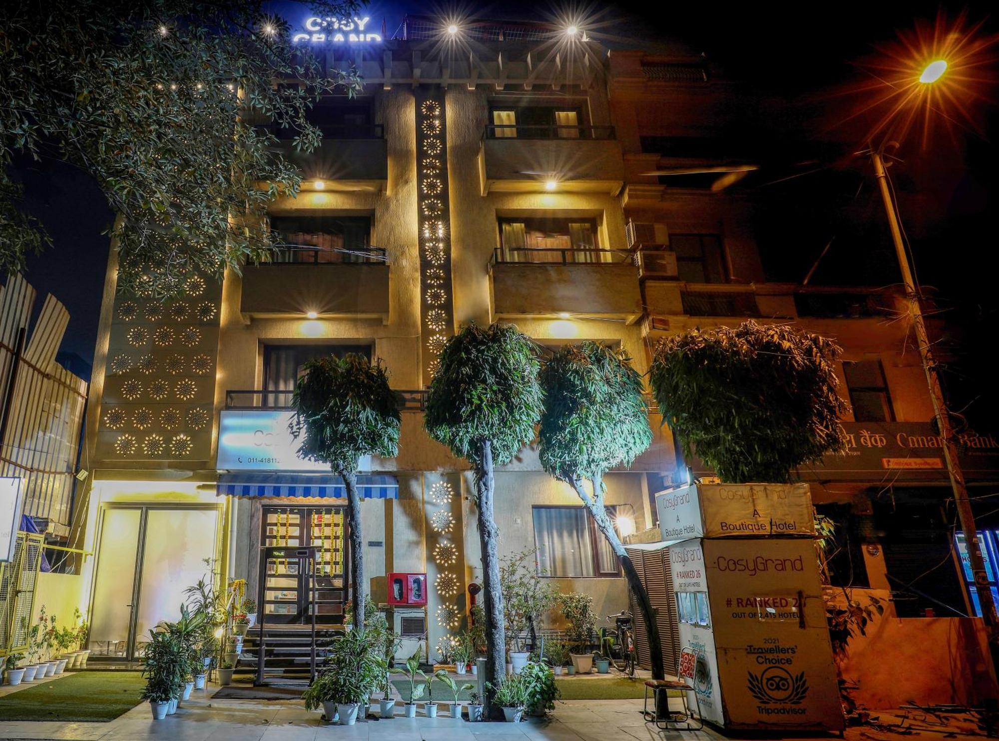 Cosy Grand, Chanakyapuri By The Cosy Hotels Neu-Delhi Exterior foto