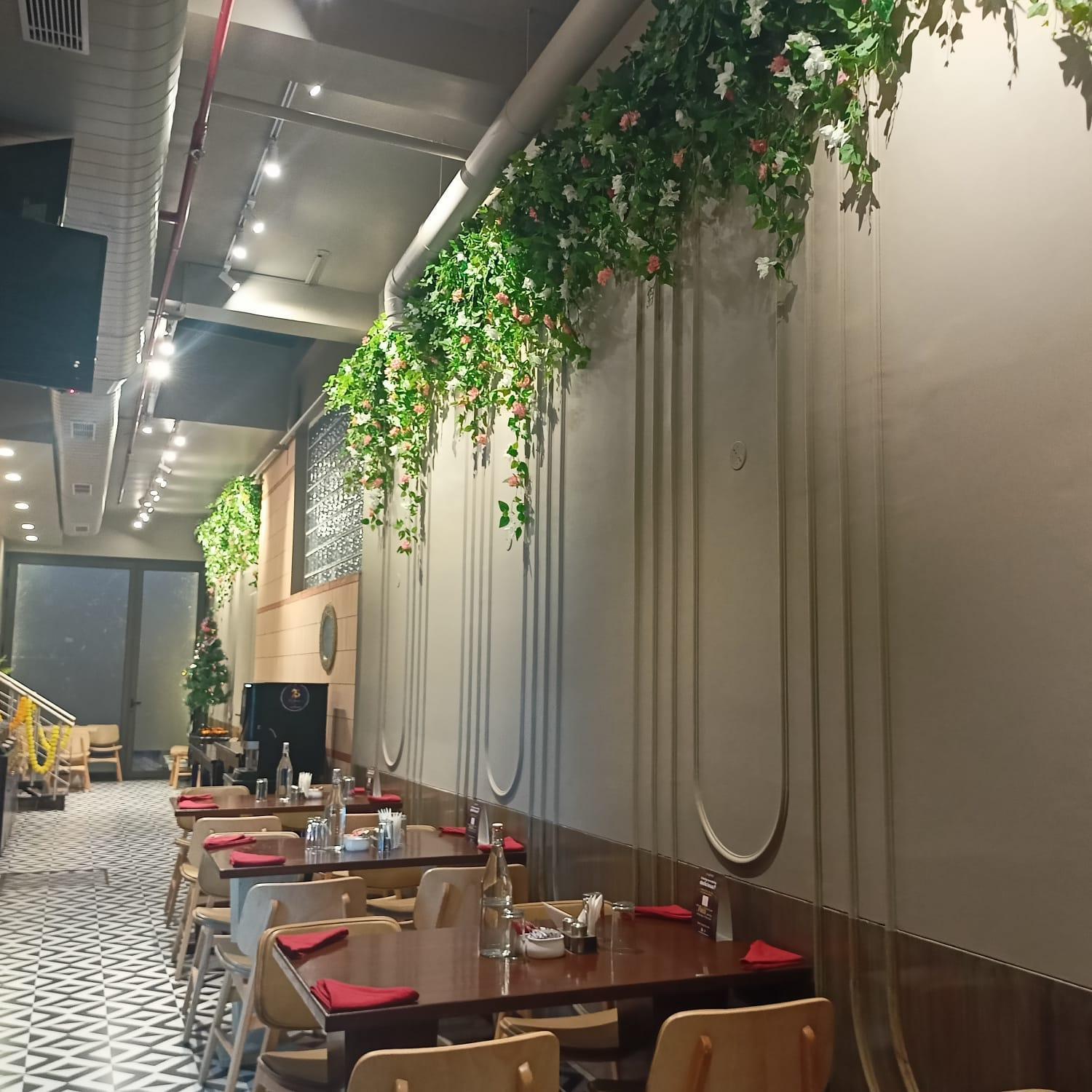 Cosy Grand, Chanakyapuri By The Cosy Hotels Neu-Delhi Exterior foto