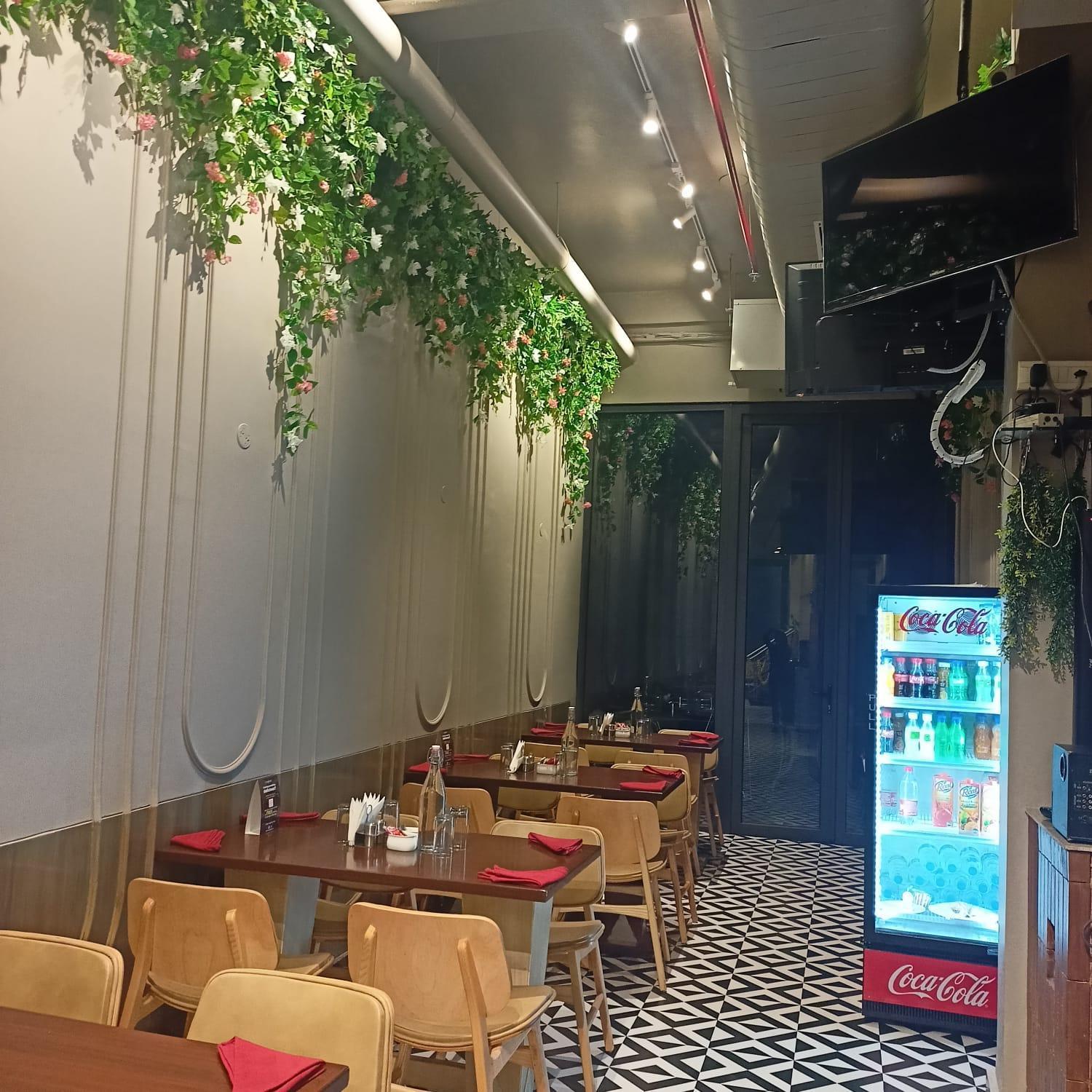 Cosy Grand, Chanakyapuri By The Cosy Hotels Neu-Delhi Exterior foto