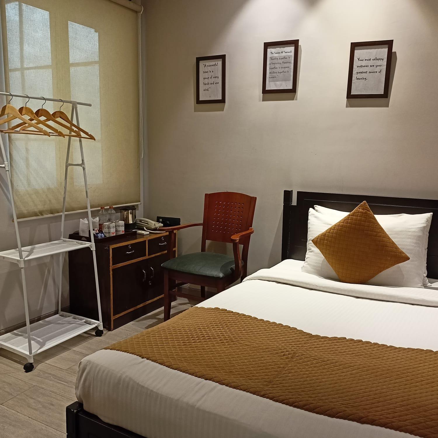Cosy Grand, Chanakyapuri By The Cosy Hotels Neu-Delhi Exterior foto